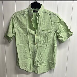 Men’s Roundtree & Yorke Size M medium short sleeve shirt